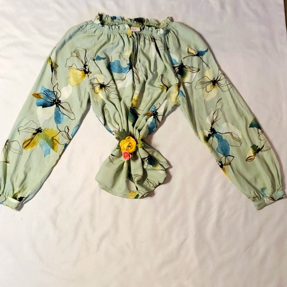 A New Day Top